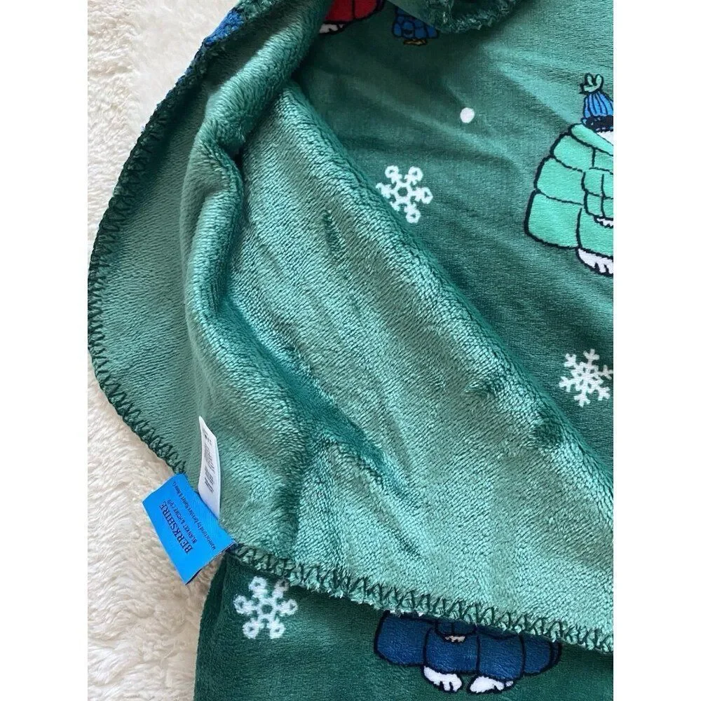 Snoopy Peanuts Puffer Jacket Snowflakes Reversible 50‎ X 70